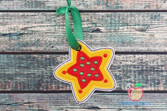 Delicious Star Cake in the Hoop Ornament